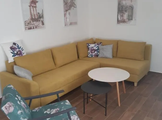 Home Apartment Luna